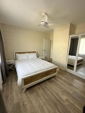 Harbour View 49 Urch Street Unit 4 Apartment Geraldton Bagian luar foto